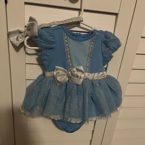 Cinderella Onesie Sz 0-3 month